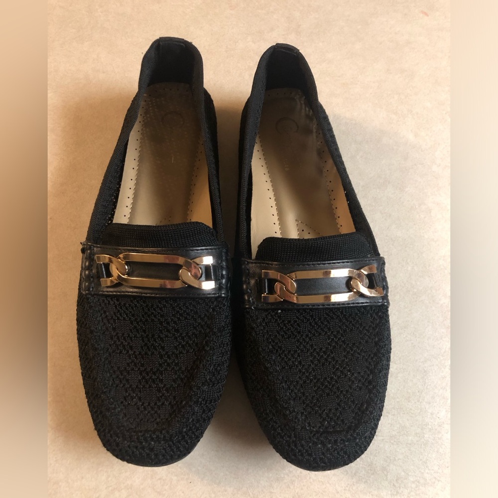Chic Black Loafers with Metallic Detail